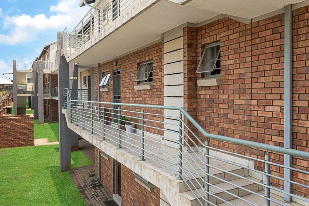 Ideal unit for a start up family, modern, cosy and neat ground floor unit - Photo 2