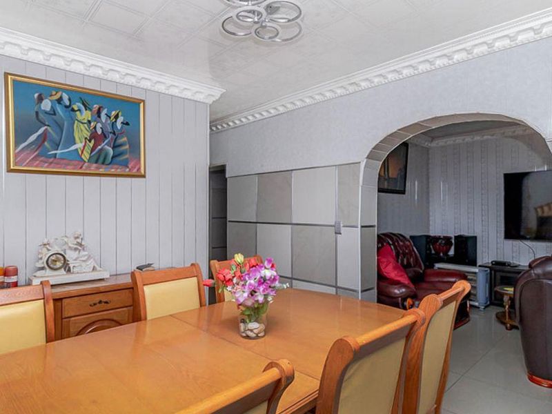 Versatile 4-Bedroom Double-Storey Home in Dobsonville - Photo 6