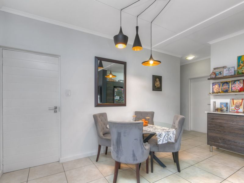 Apartment Block Pending Sale In Johannesburg - Photo 6