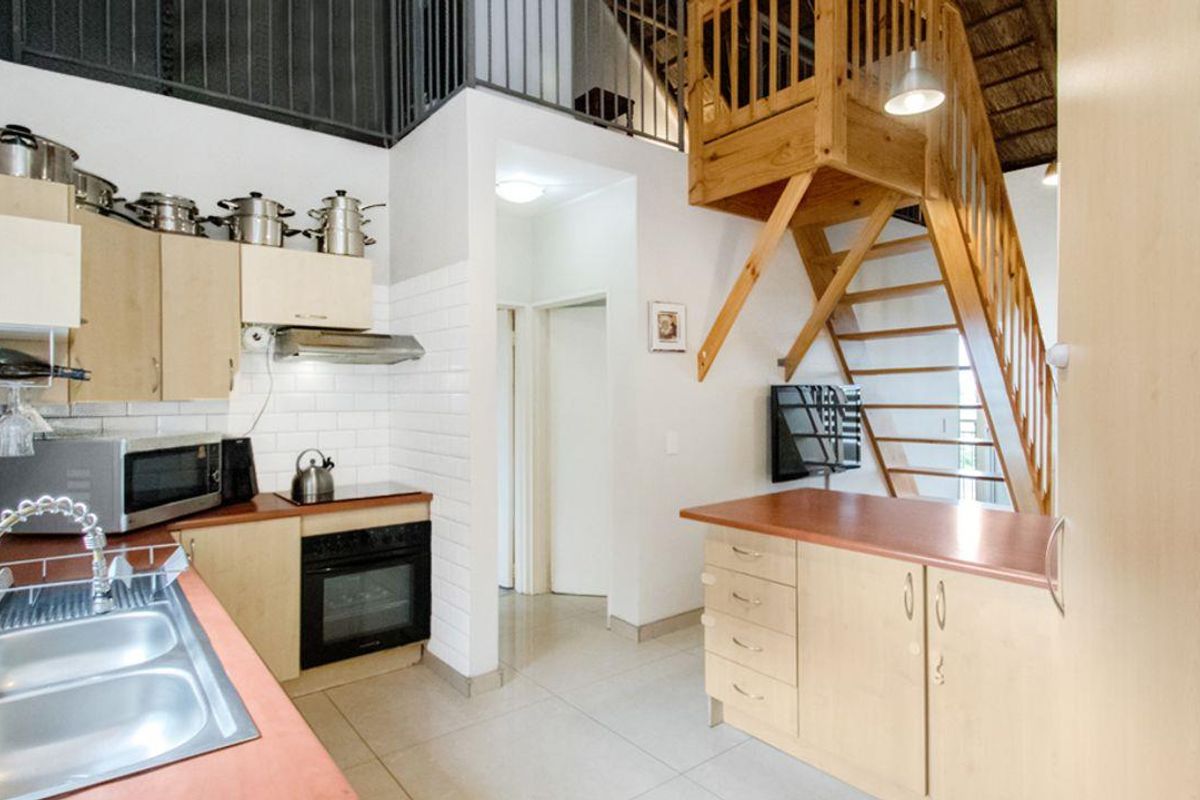 Modern Loft Living in the Heart of Northgate - Photo 5