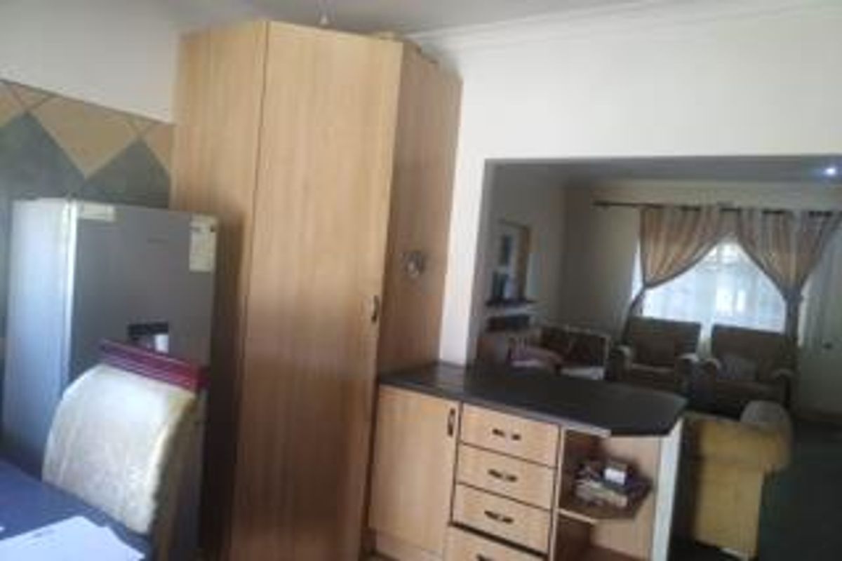 Investor's Dream Property!!! - Photo 5