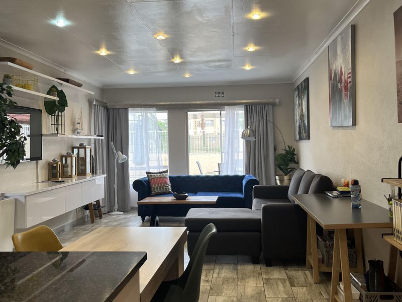 North-facing secure lock-up and go garden unit!!! - Photo 2