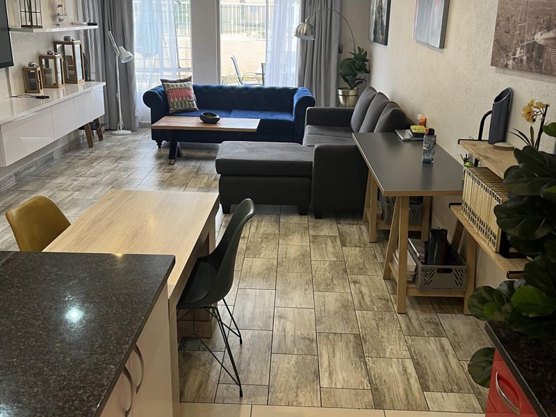 North-facing secure lock-up and go garden unit!!! - Photo 3