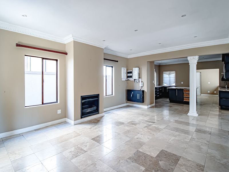 Elegant 4 Bedroom, 3 Bathroom Home for sale at Blue Valley Country & Golf Estate - Photo 10