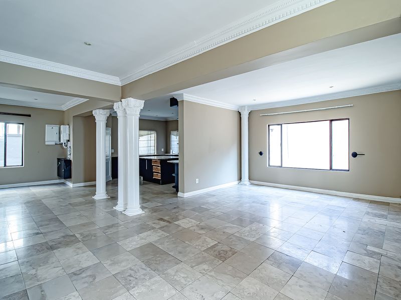 Elegant 4 Bedroom, 3 Bathroom Home for sale at Blue Valley Country & Golf Estate - Photo 9