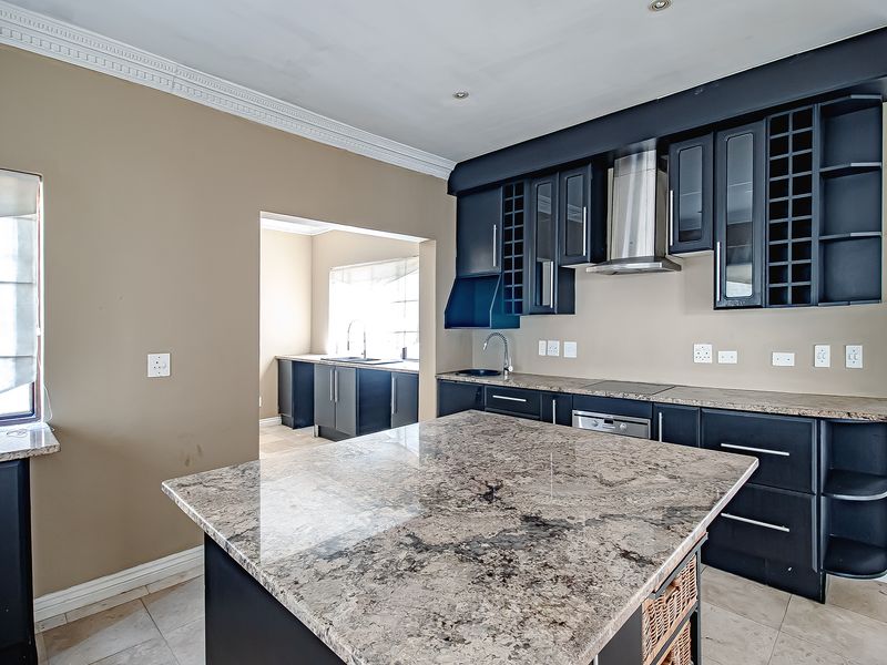 Elegant 4 Bedroom, 3 Bathroom Home for sale at Blue Valley Country & Golf Estate - Photo 7