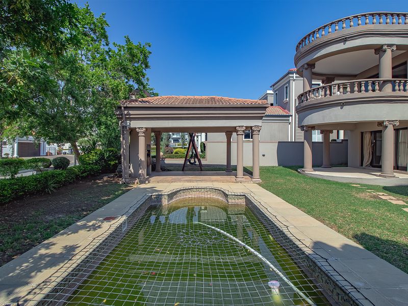 Elegant 4 Bedroom, 3 Bathroom Home for sale at Blue Valley Country & Golf Estate - Photo 3