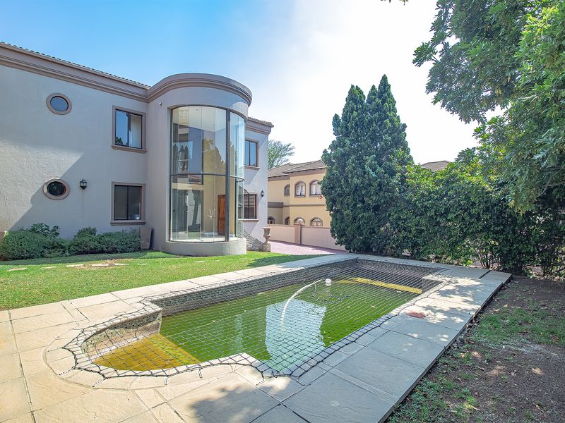 Elegant 4 Bedroom, 3 Bathroom Home for sale at Blue Valley Country & Golf Estate - Photo 2