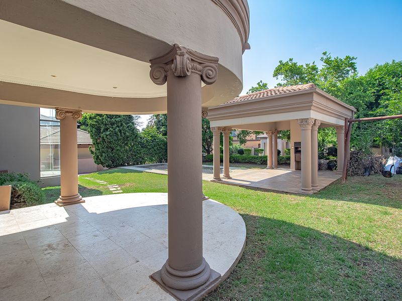 Elegant 4 Bedroom, 3 Bathroom Home for sale at Blue Valley Country & Golf Estate - Photo 4