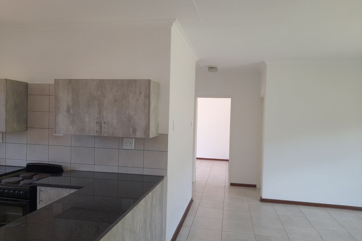 2 Bedroom simplex for sale in Norton Park - Photo 4