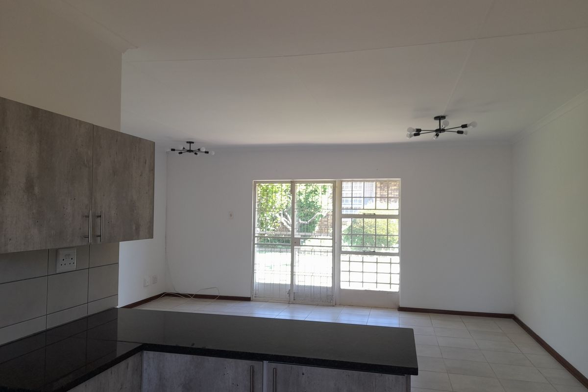 2 Bedroom simplex for sale in Norton Park - Photo 3