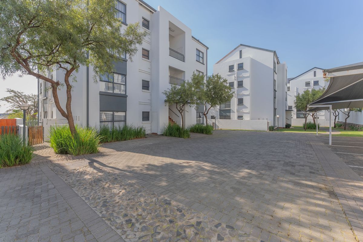 Apartment For Sale In Edenvale - Photo 3