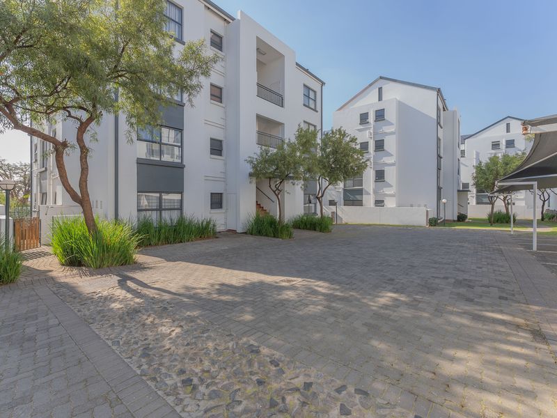 Apartment For Sale In Edenvale - Photo 3