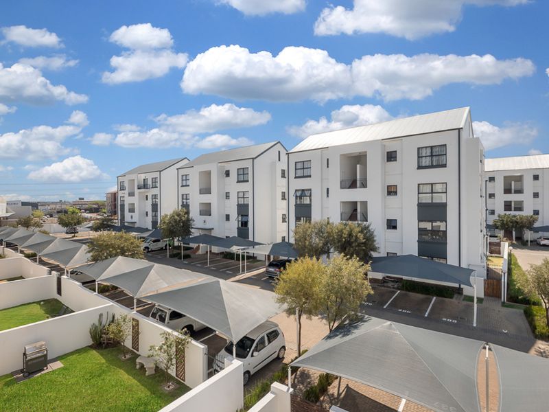 Apartment For Sale In Edenvale - Photo 2