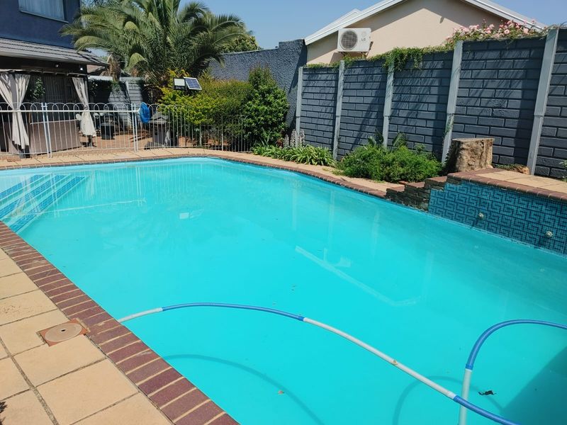 Secure boomed Area of Dowerglen - Photo 3