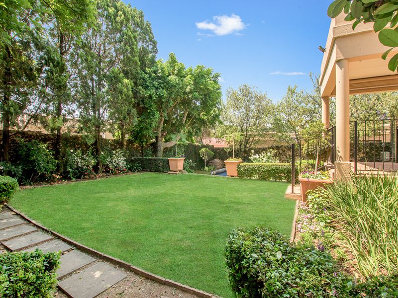 Modern 3-Bedroom Home with Pool in Secure Beverley Estate - Photo 4