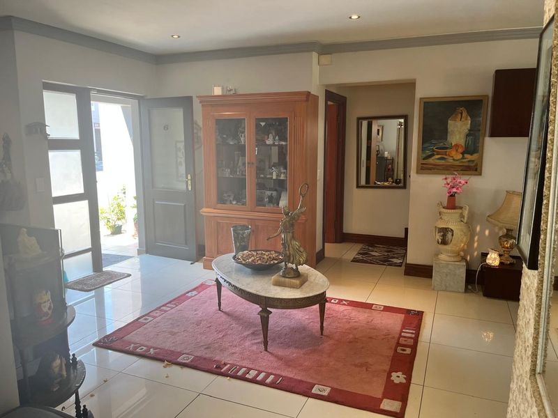 ELEGANT 3-BEDROOM CLUSTER LIVING IN THE SECURE VITA PAZ IX ESTATE, BEDFORDVIEW - Photo 5