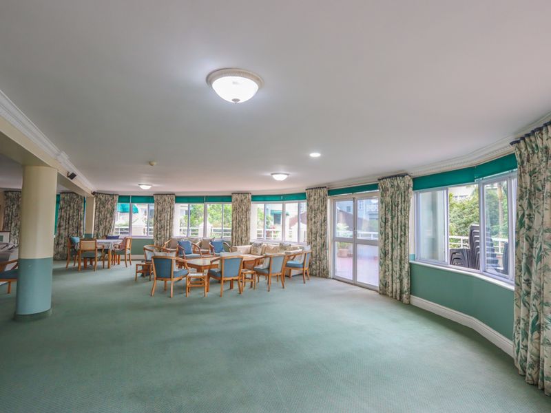 Modern and Secure Retirement Unit - Photo 10