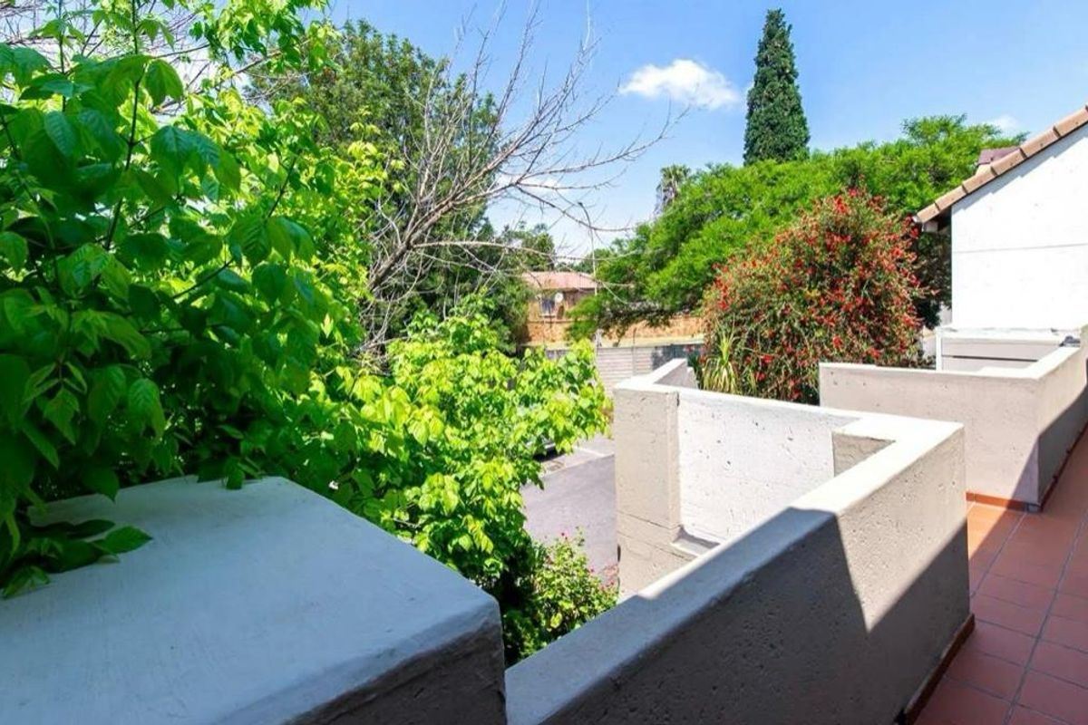 LOCK UP AND GO LIFESTYLE - Photo 4