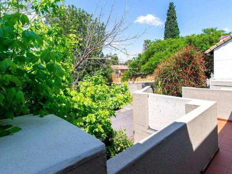 LOCK UP AND GO LIFESTYLE - Photo 4