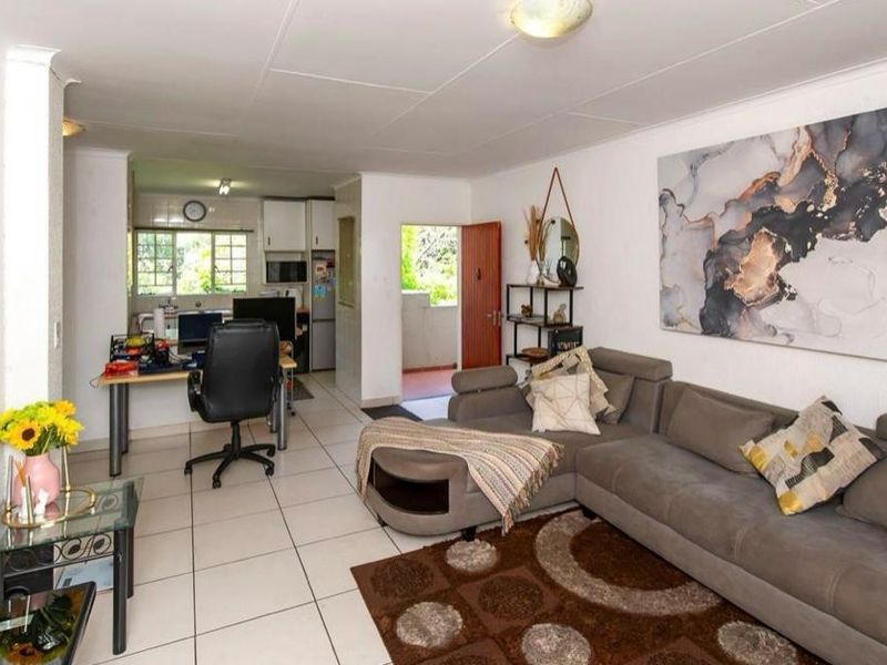 LOCK UP AND GO LIFESTYLE - Photo 5