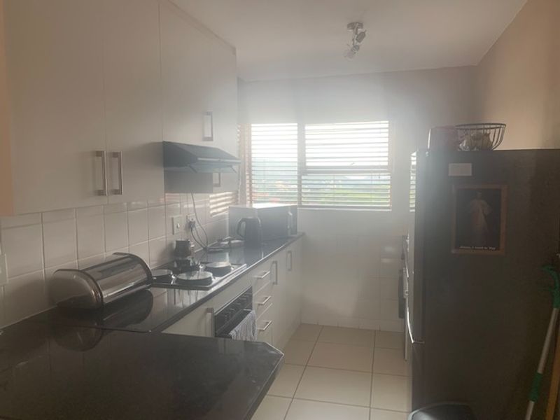 Large 2 bedroom unit Ridgeway - Photo 8