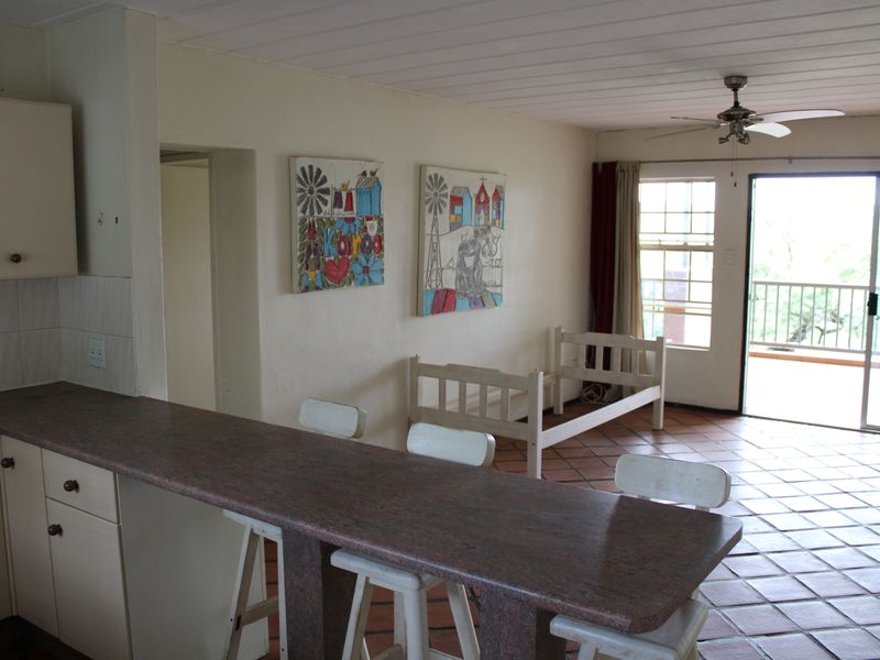 Stunning 2 bedroom apartment right on the dam - Photo 3