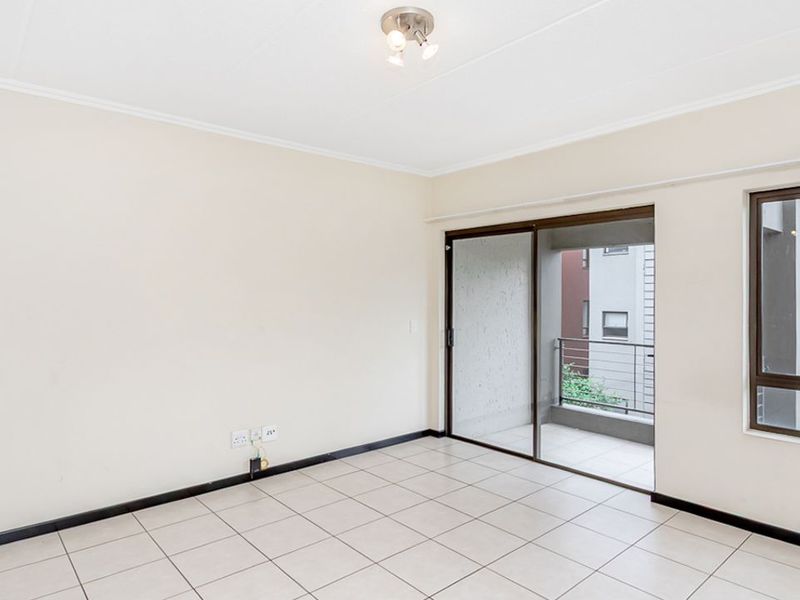 Studio Apartment for sale in Casablanca, Lonehill. - Photo 7