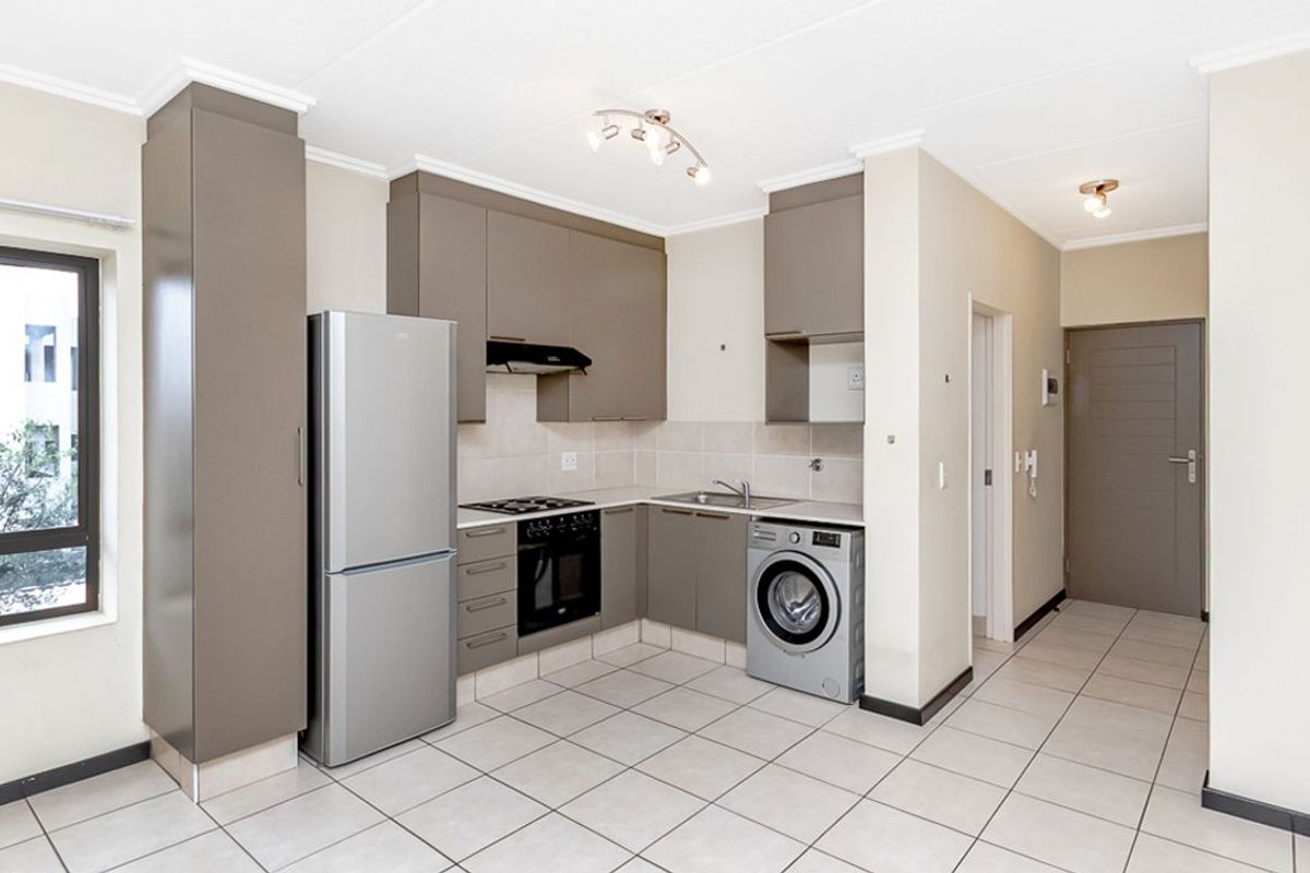 Studio Apartment for sale in Casablanca, Lonehill. - Photo 3