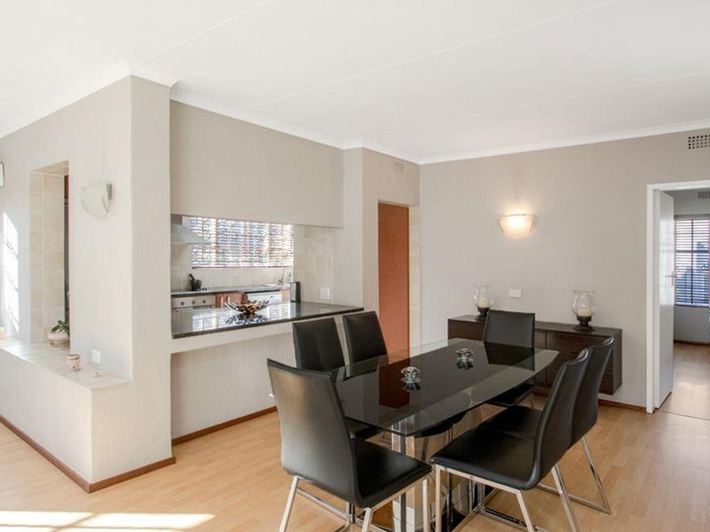 Modern Top-Floor Apartment for Sale in Hazelmere | Lock-Up-and-Go Living - Photo 4