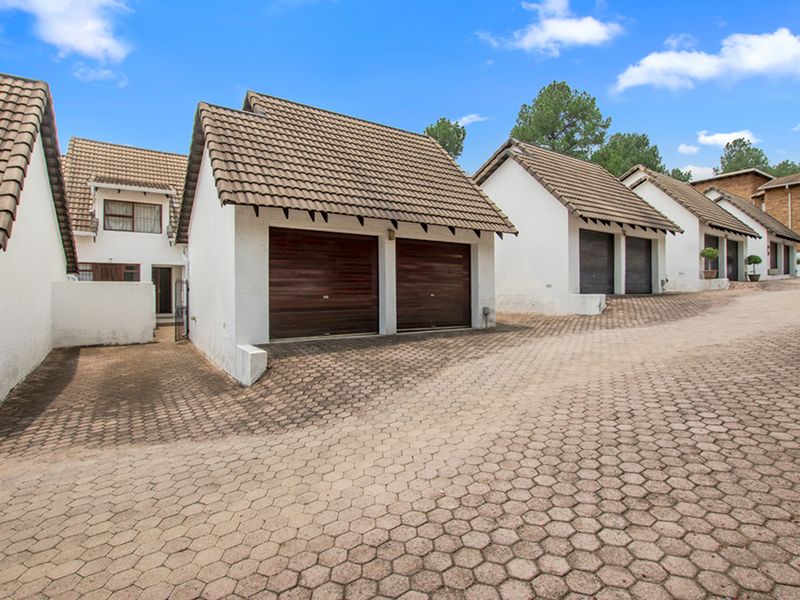 3 Bedroom double story townhouse - Photo 4