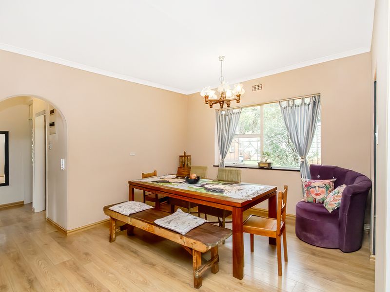 Spacious Family Home in Sought-After Wilro Park! - Photo 7