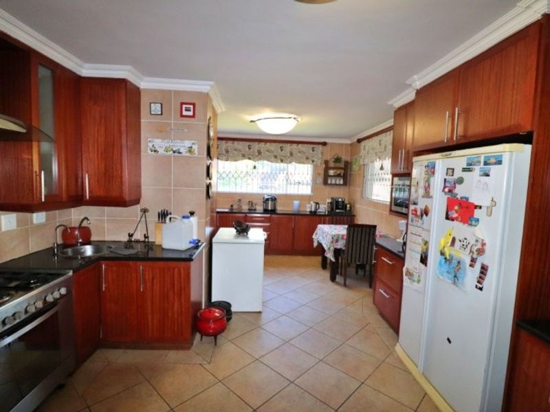 Absolutely unique property with a Spectacular Grand View! - Photo 4