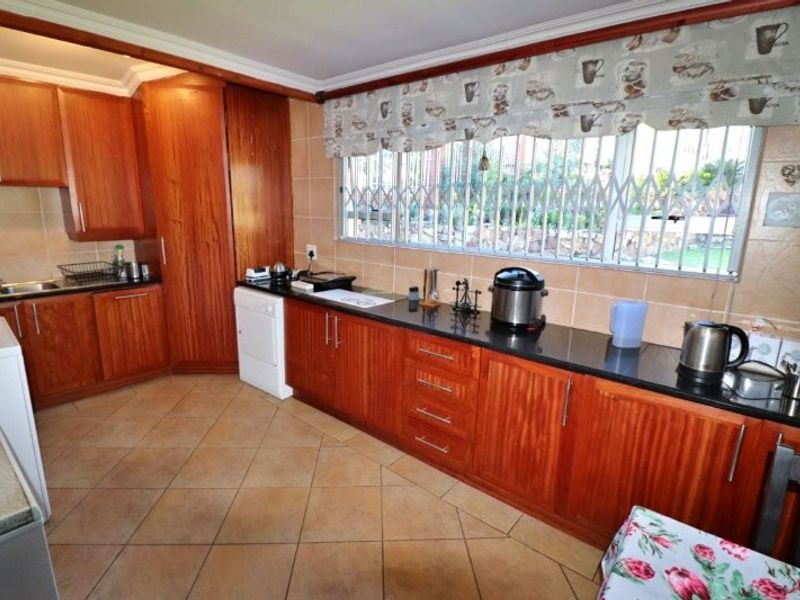 Absolutely unique property with a Spectacular Grand View! - Photo 2