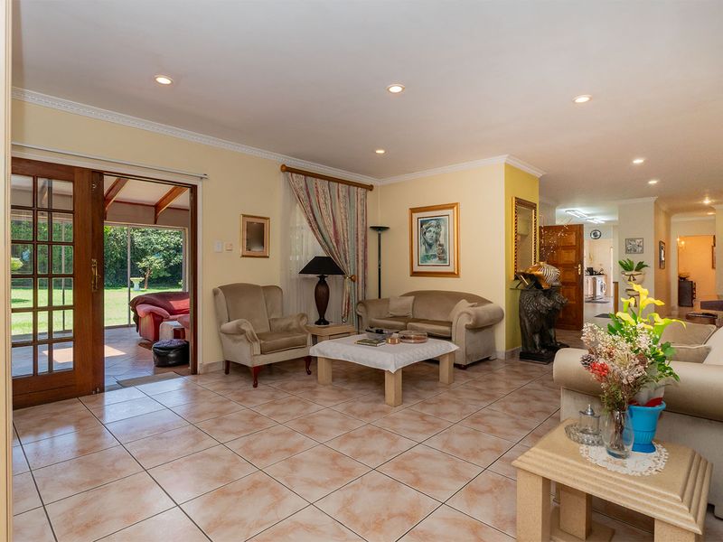 One owner self-built stunning 5 bedroom family home nestled in the secure Dalpark ext 5. - Photo 10