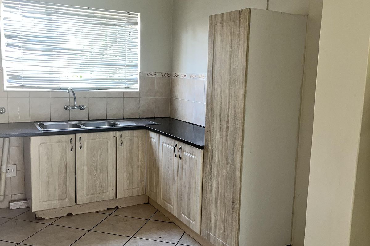 CLUSTER HOME IN THE POPULAR BAKER ESTATES EDEN GLEN - Photo 5