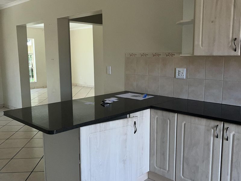 CLUSTER HOME IN THE POPULAR BAKER ESTATES EDEN GLEN - Photo 6