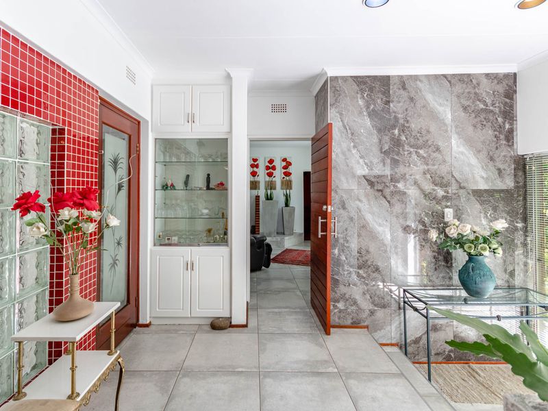 5-Acre Lifestyle Estate with 8 Income-Generating Cottages in Benoni Small Farms - Photo 10