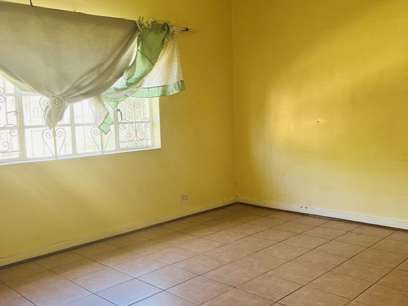 Dream Home for Investors on a Massive Stand!!! - Photo 9