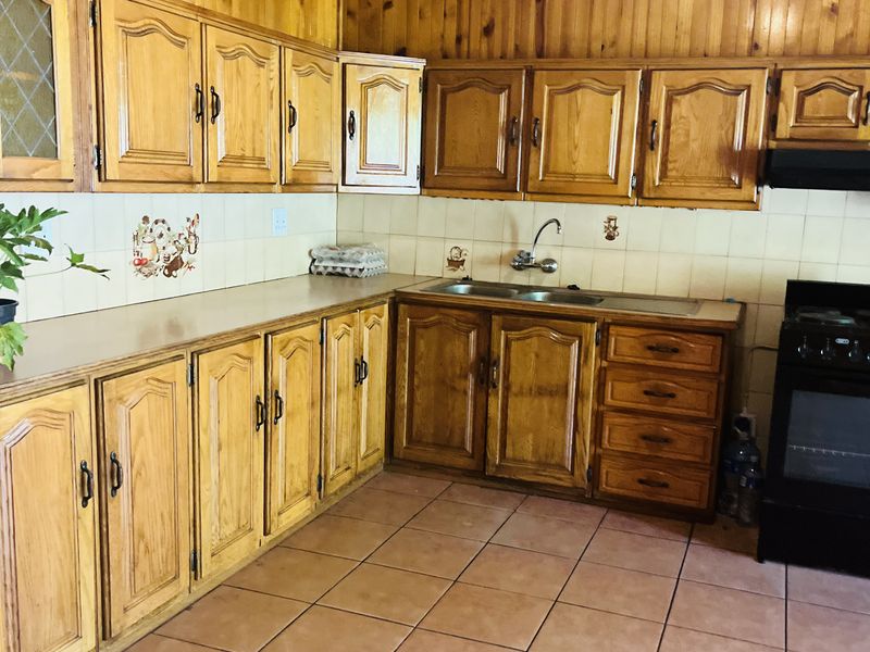 Dream Home for Investors on a Massive Stand!!! - Photo 3