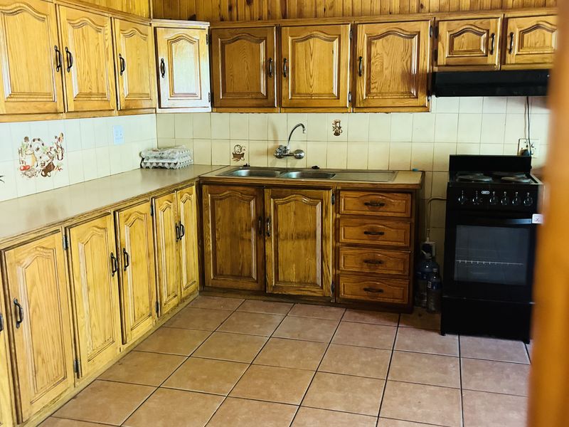 Dream Home for Investors on a Massive Stand!!! - Photo 2