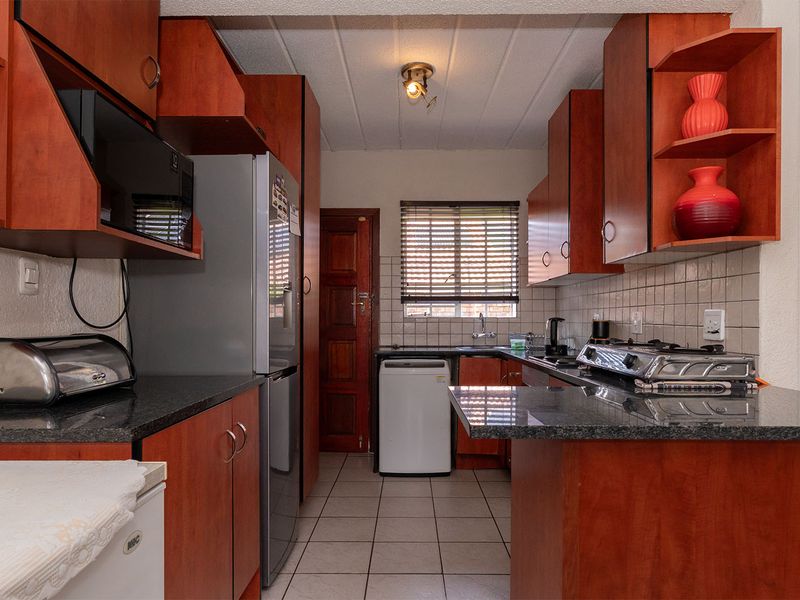 No Longer Available – Under Offer - Photo 6