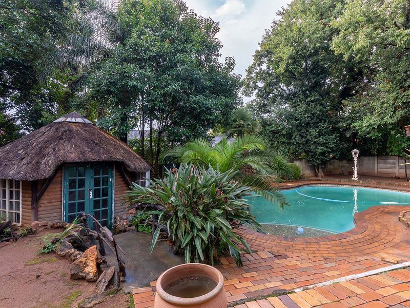 Entertainer's Paradise in Kempton Park - Photo 3