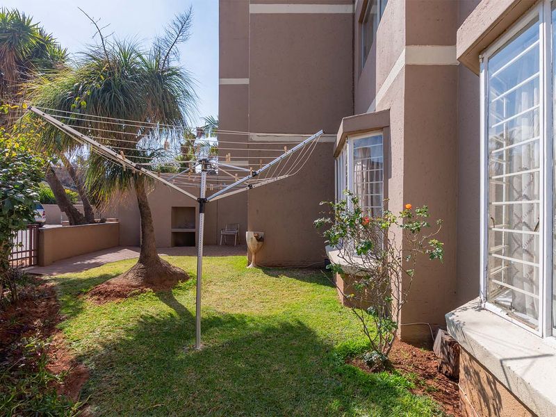 North Facing Garden Unit!!! - Photo 6