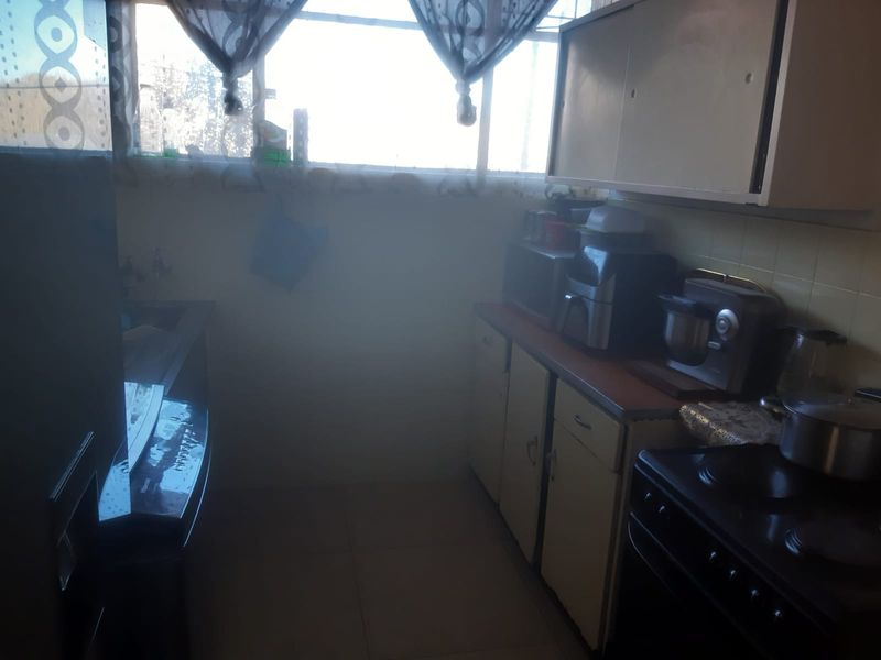 2 bedroom., 1 bathroom home - Photo 4