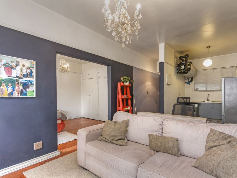 Your Urban Oasis Awaits In Riviera / A 1-Bedroom Apartment On The First Floor With A Balcony. - Photo 5