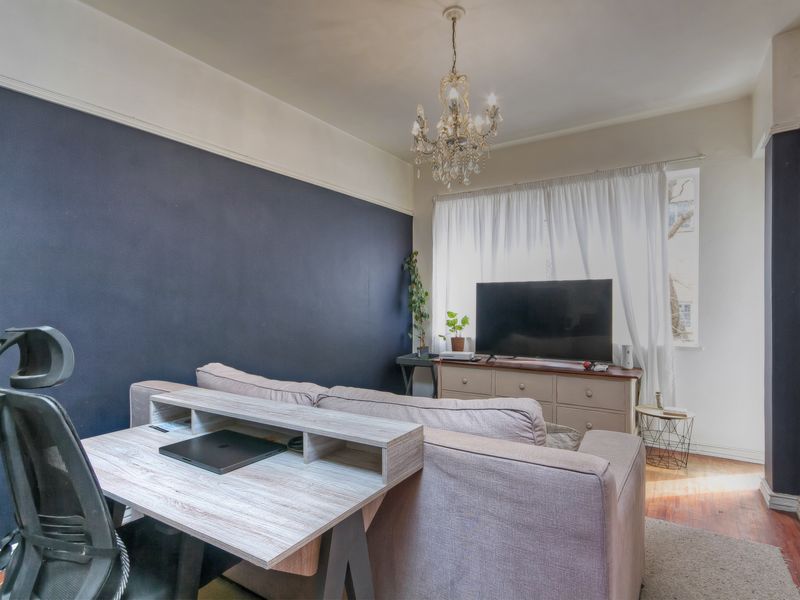 Your Urban Oasis Awaits In Riviera / A 1-Bedroom Apartment On The First Floor With A Balcony. - Photo 8
