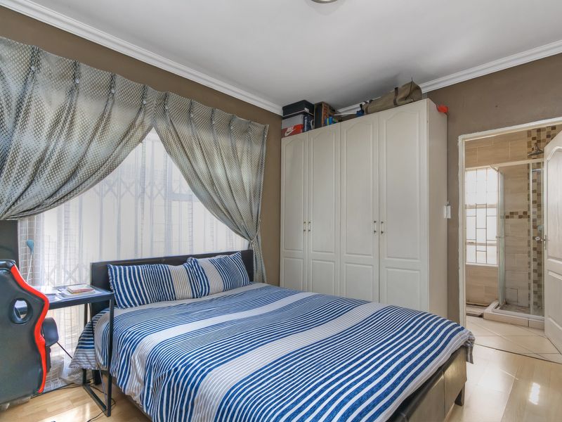 GLENVISTA - 4 bedroom family home - Photo 7