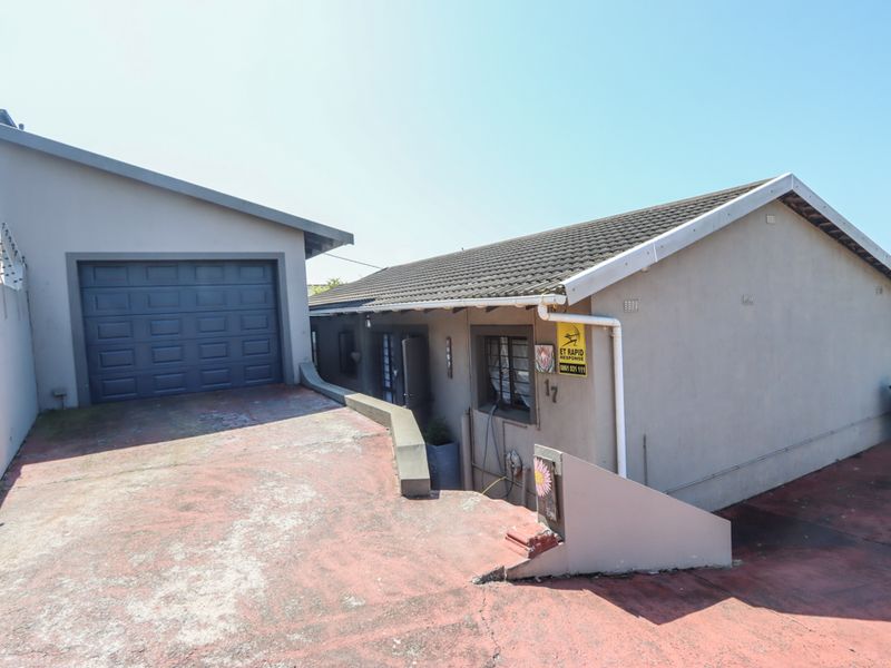 Charming Home with Cottage and Sea Views - Photo 2