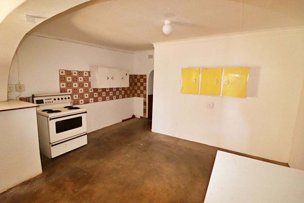 Investor's Dream Property!!! - Photo 3